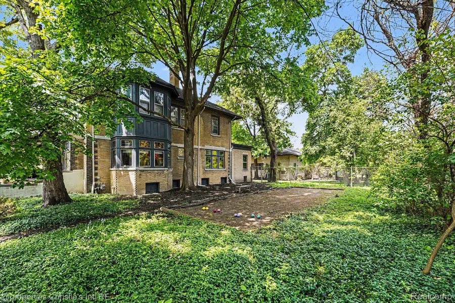 36 Longfellow Street, Detroit, MI 48202 - #3