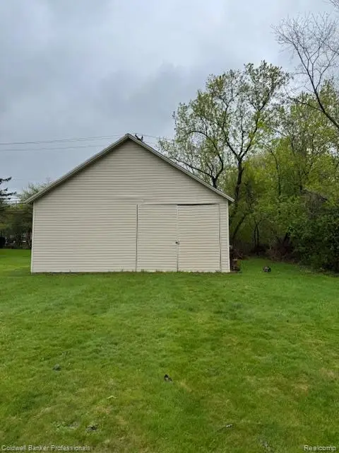 13730 Plumbrook, Sterling Heights, MI 48312 - #3