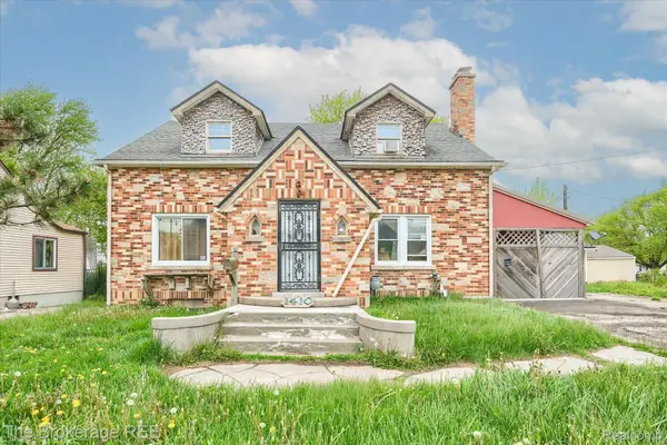 1410 W Atherton Road, Flint, MI 48507