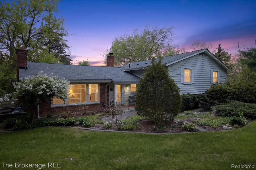 6311 Wellesley Terrace, Clarkston, MI 48346 - #2