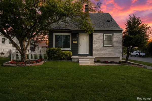 756 Cloverlawn Boulevard, LincolnPark, MI 48146