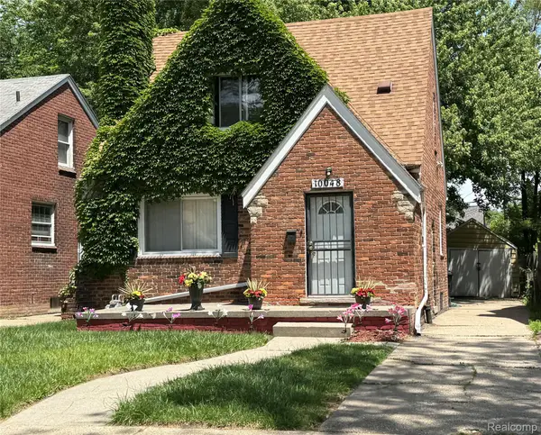 10048 Grayton Street, Detroit, MI 48224