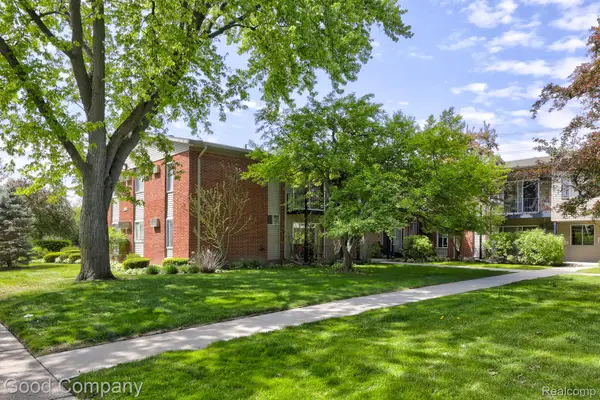 3915 Benjamin Avenue #5, RoyalOak, MI 48073