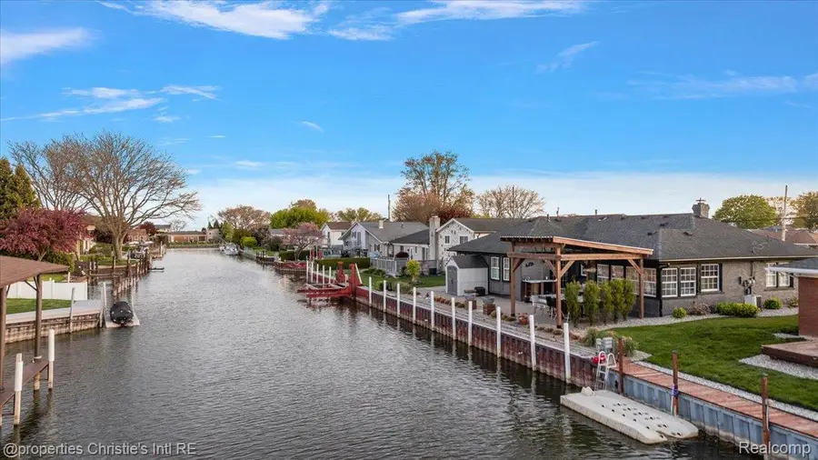 37912 Pointe Rosa Street, Harrison Township, MI 48045 - #2