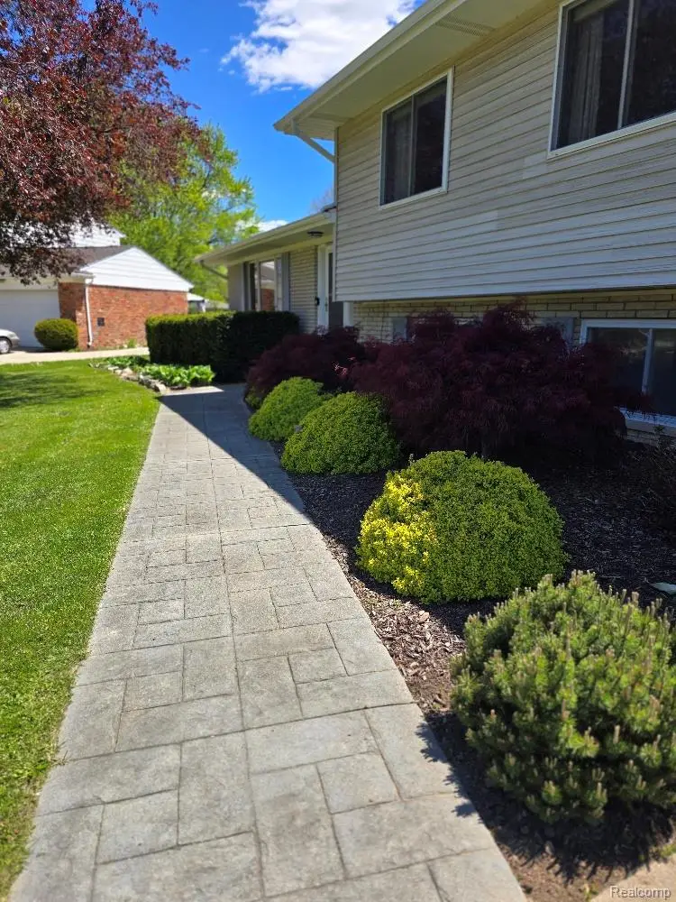 5523 Jerome Lane, Grand Blanc, MI 48439 - #2