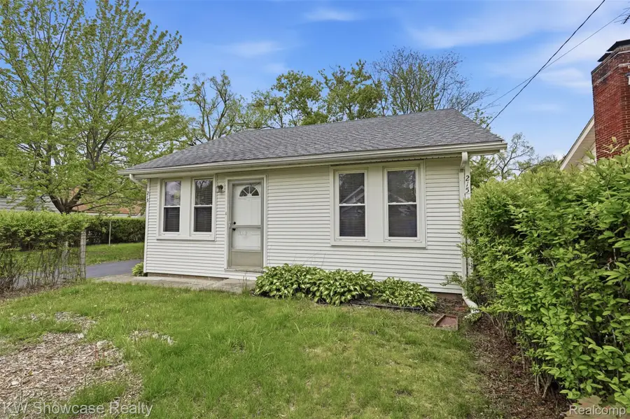 215 Endwell Street, Novi, MI 48377 - #3