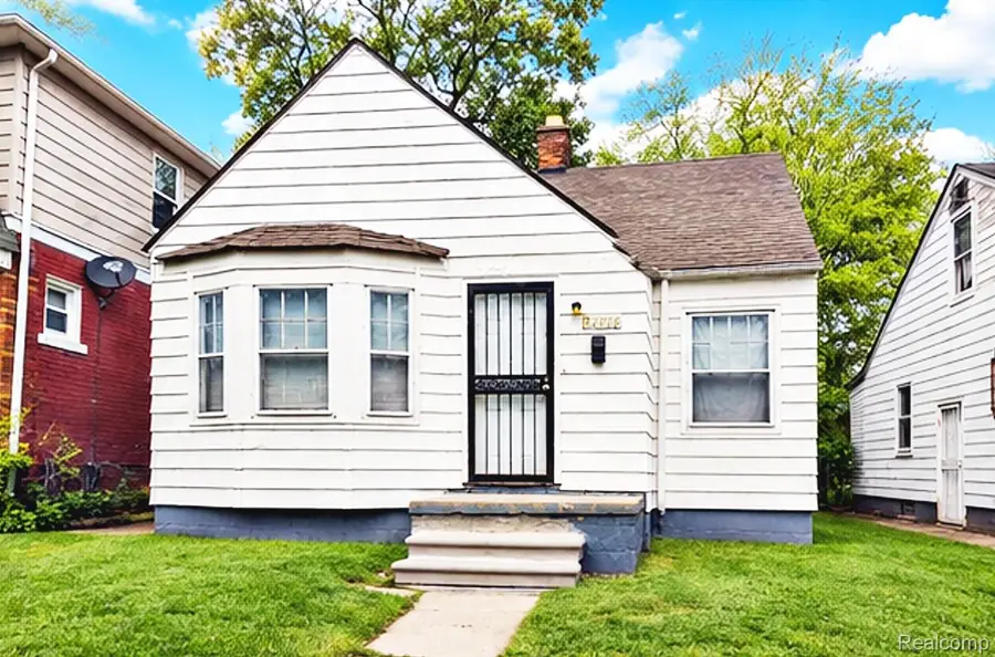 15762 Strathmoor Street, Detroit, MI 48227 - #2