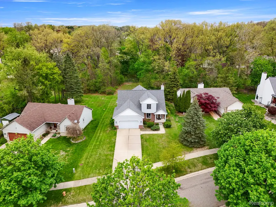 7978 Hoffman Drive, Waterford, MI 48327 - #3