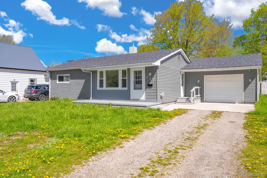 221 Guy Street, Yale, MI 48097 - #3