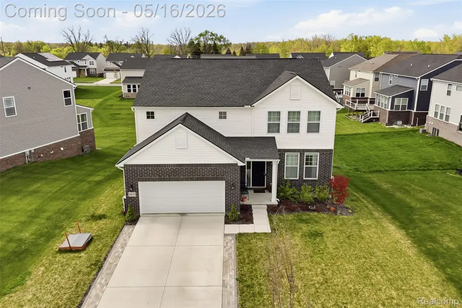 58679 Falabella Drive, South Lyon, MI 48178 - #2
