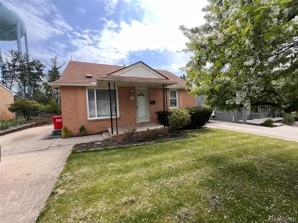 762 Miller Avenue, Rochester, MI 48307