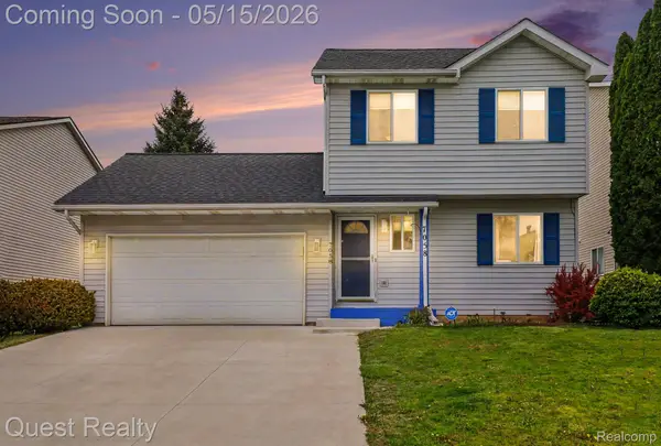 7058 Rolling Hills Drive, Waterford, MI 48327