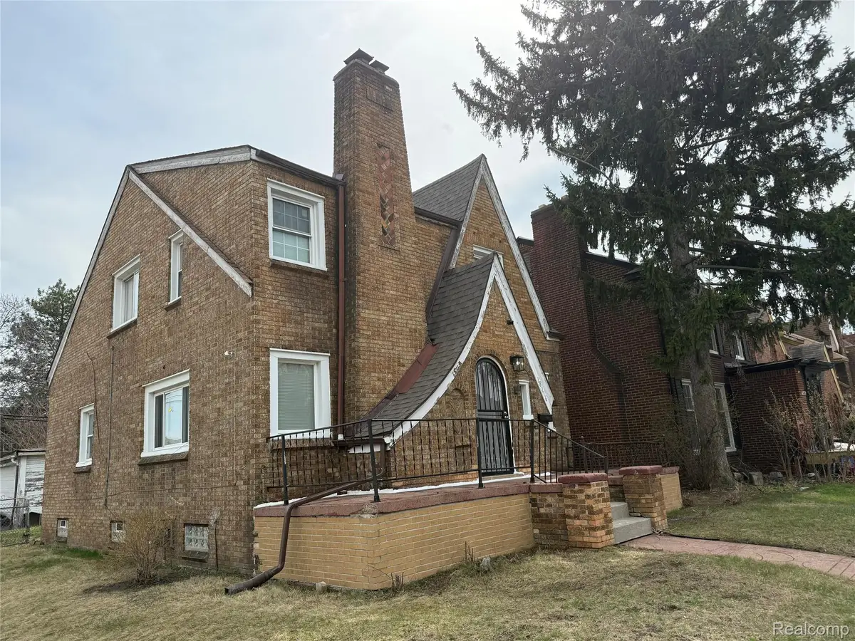 18116 Wisconsin Street, Detroit, MI 48221 - #1