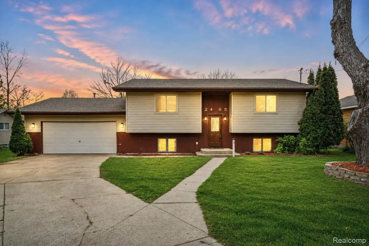 2465 Egelston Avenue, Burton, MI 48509 - #1