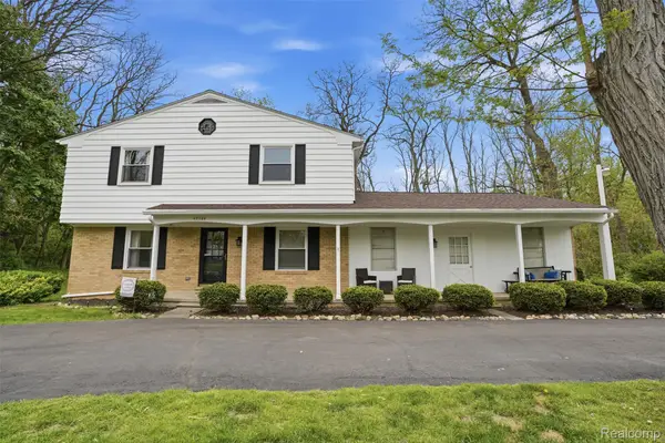 47129 Dunsany Road, Northville, MI 48167