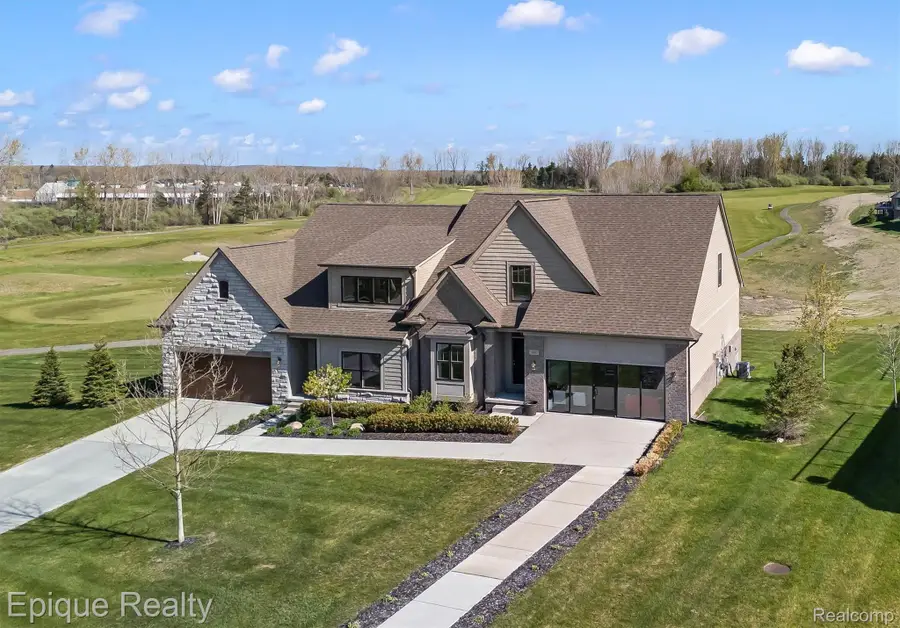 171 E Market Street, Oxford, MI 48371 - #3