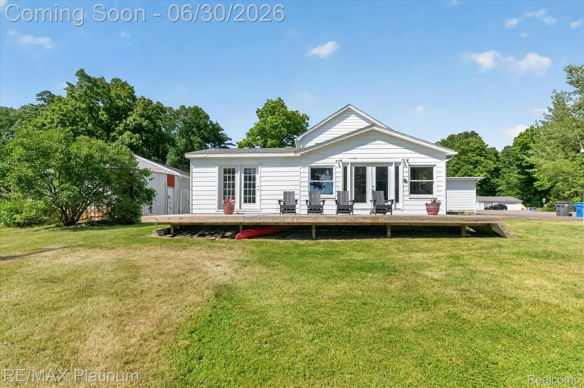1462 S Hughes Road, Howell, MI 48843 - #1