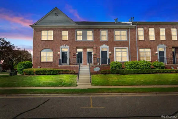 14267 Vauxhall Drive, SterlingHeights, MI 48313