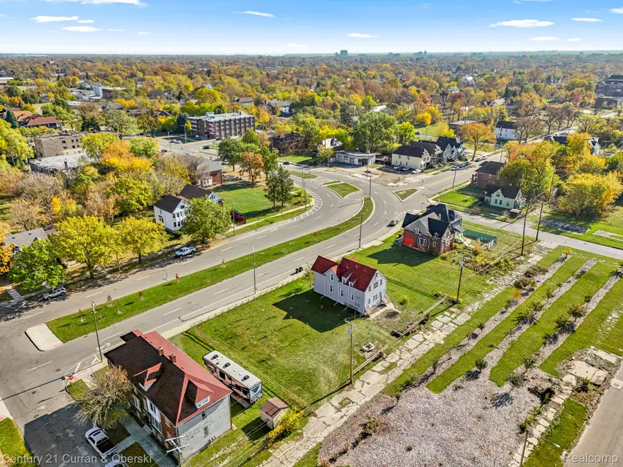 1973 E Grand Boulevard, Detroit, MI 48211 - #2