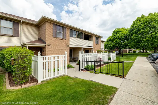19625 Northridge Drive #57, Northville, MI 48167