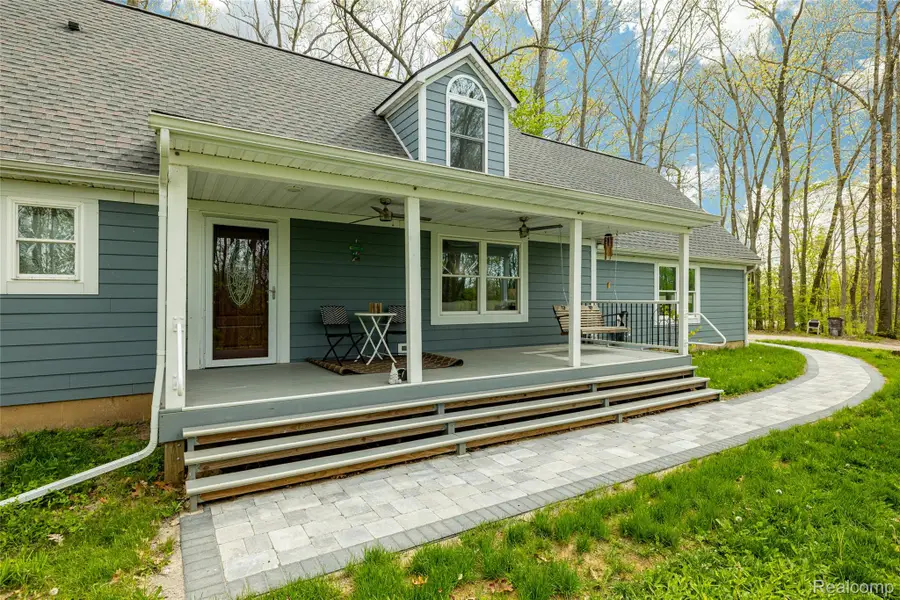 8470 Merrill Road, Webster, MI 48189 - #2