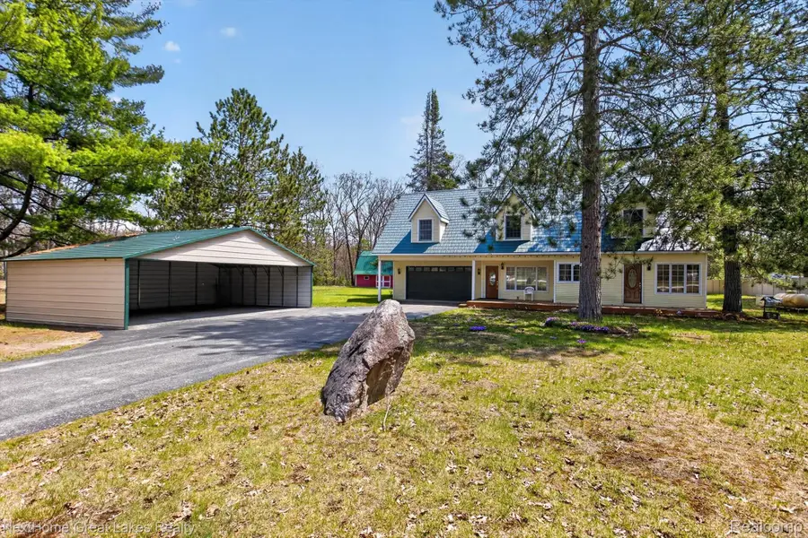 1378 N National City Road, Grant, MI 48748 - #2