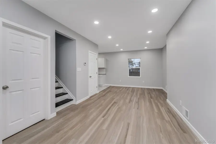5590 Springfield Street, Detroit, MI 48213 - #2