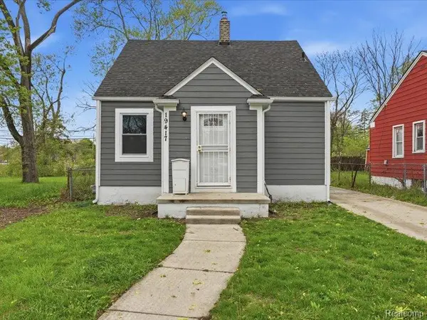 19417 Glastonbury Road, Detroit, MI 48219