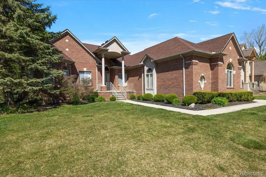 49763 Decker Drive, Shelby, MI 48317 - #3