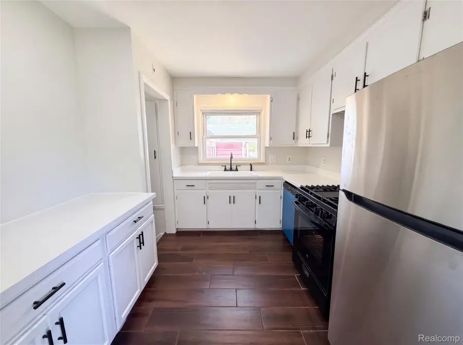 17604 Wakenden, Redford, MI 48240 - #2