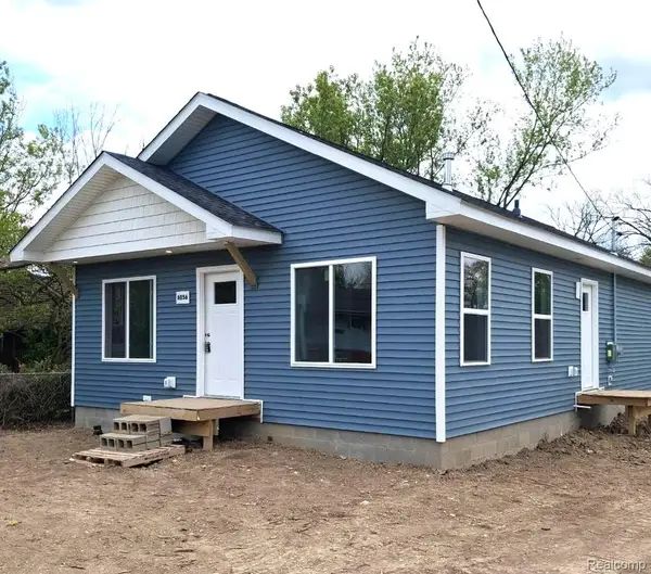 6056 Pearl Street, Burton, MI 48509
