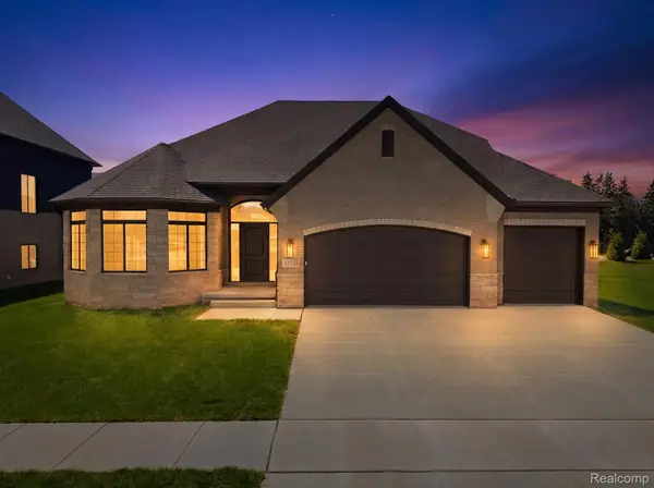 53731 Addington Drive, Macomb, MI 48042
