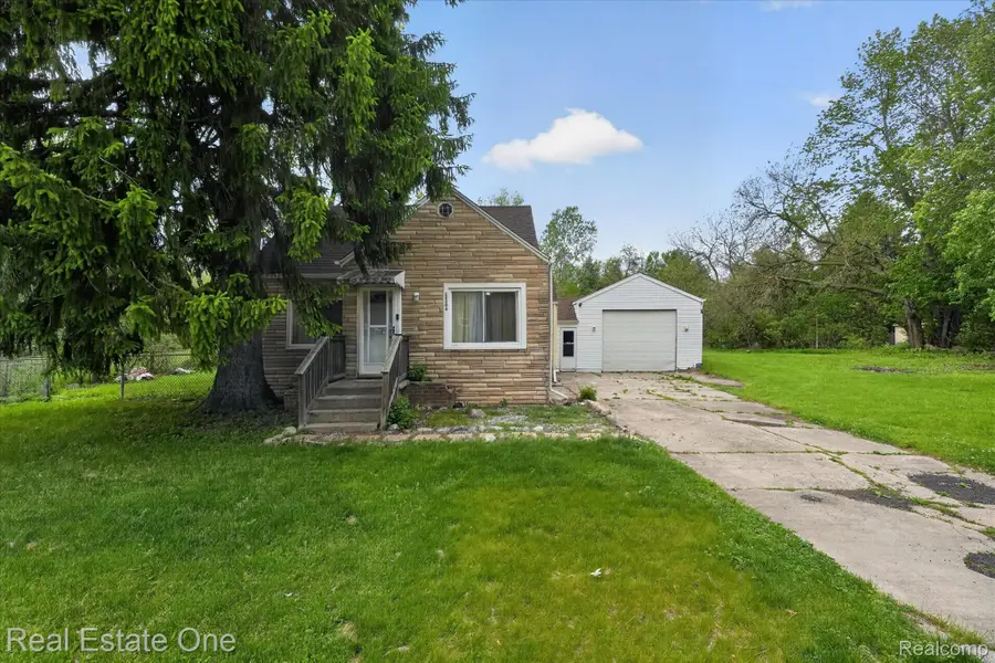 28304 Eton Street, Westland, MI 48186 - #3