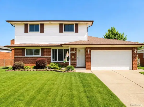 14033 Edison Drive, Warren, MI 48088