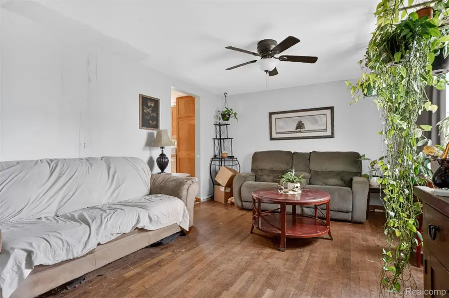 4111 Risedorph Street, Burton, MI 48509 - #3
