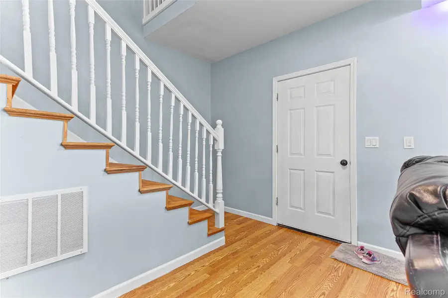 3328 Blaine Street, Detroit, MI 48206 - #3