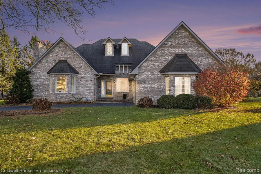 3972 Chevron Drive, Highland, MI 48356 - #2