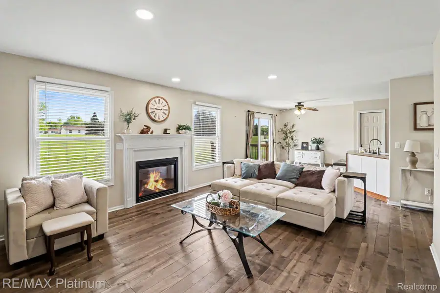 9731 Fountain Lane, Fowlerville, MI 48836 - #3