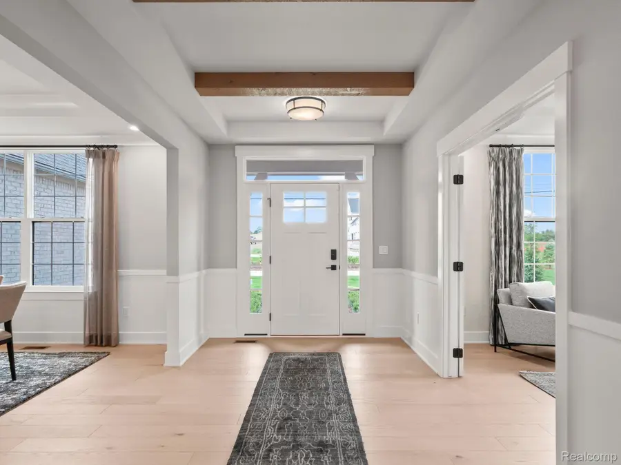 3731 Kinsley Boulevard, Ann Arbor, MI 48105 - #2