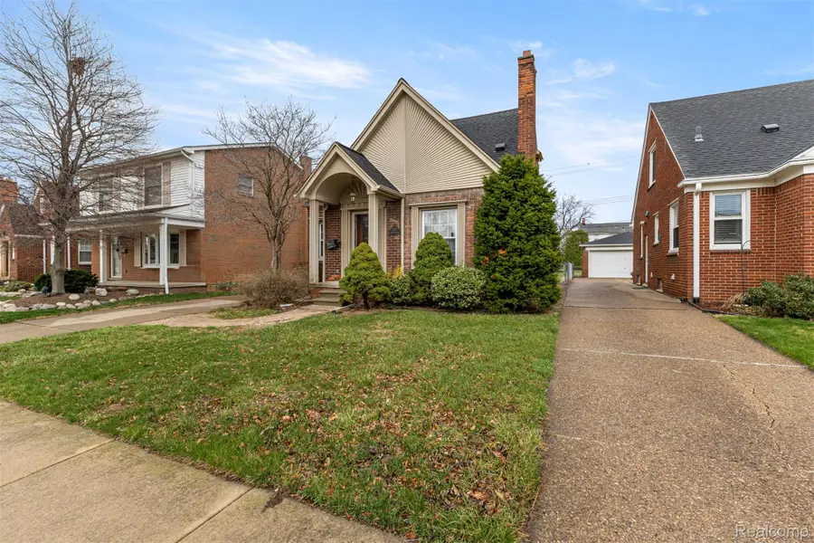 1750 N Waverly Street, Dearborn, MI 48128 - #2