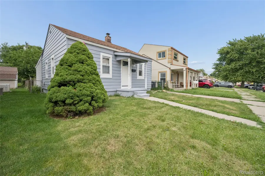 2036 Ford Boulevard, Lincoln Park, MI 48146 - #2