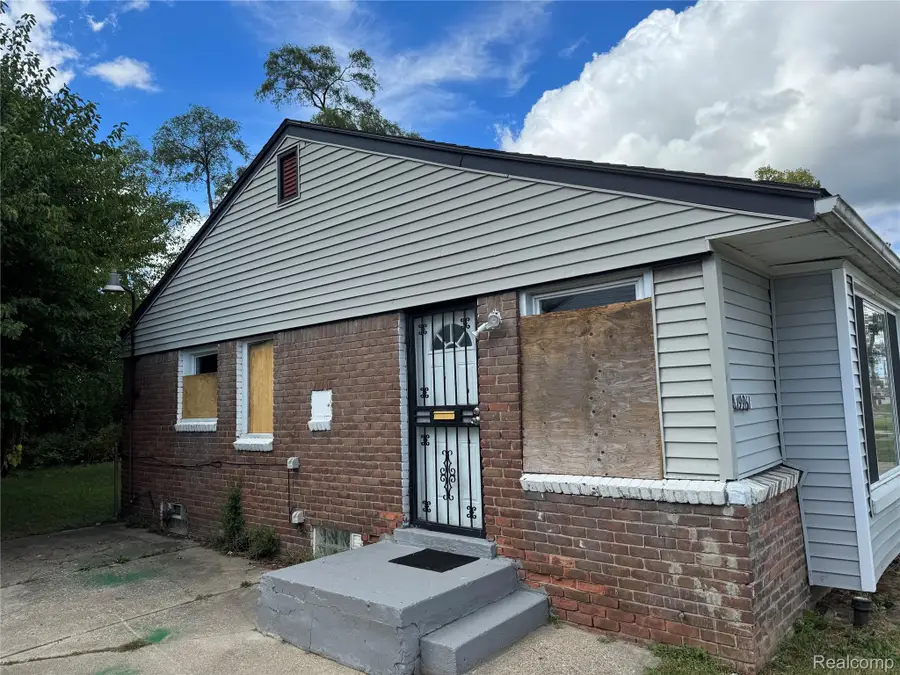19961 Greenfield Road, Detroit, MI 48235 - #2