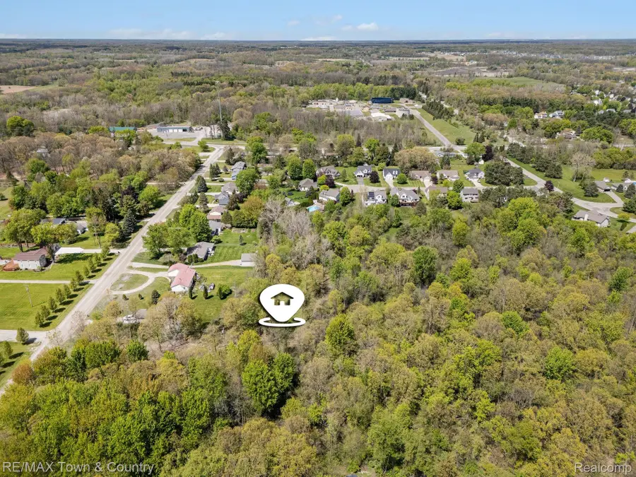 15127 Hogan Road, Linden, MI 48451 - #3