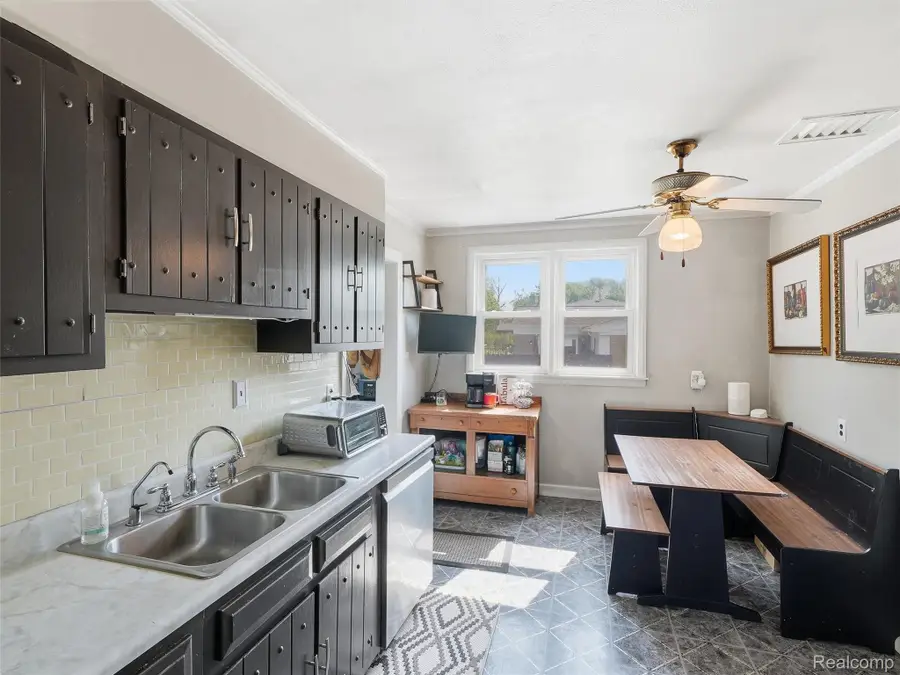 2733 Lovington Drive, Troy, MI 48083 - #3