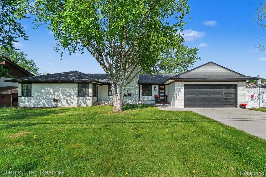27531 Bell Road, Southfield, MI 48034 - #2