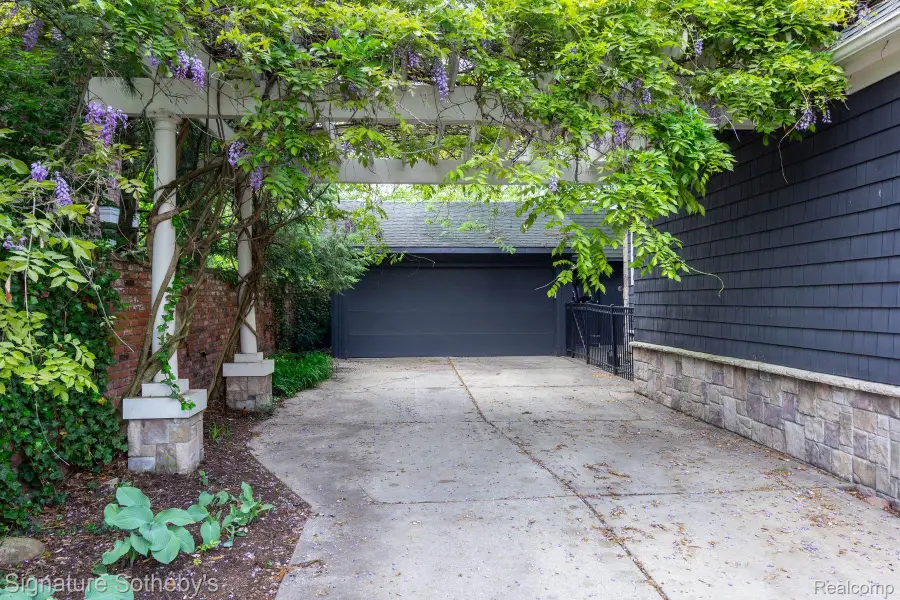 608 Purdy Street, Birmingham, MI 48009 - #3
