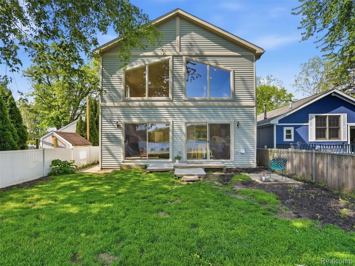 8868 Tackles Drive, White Lake, MI 48386 - #1
