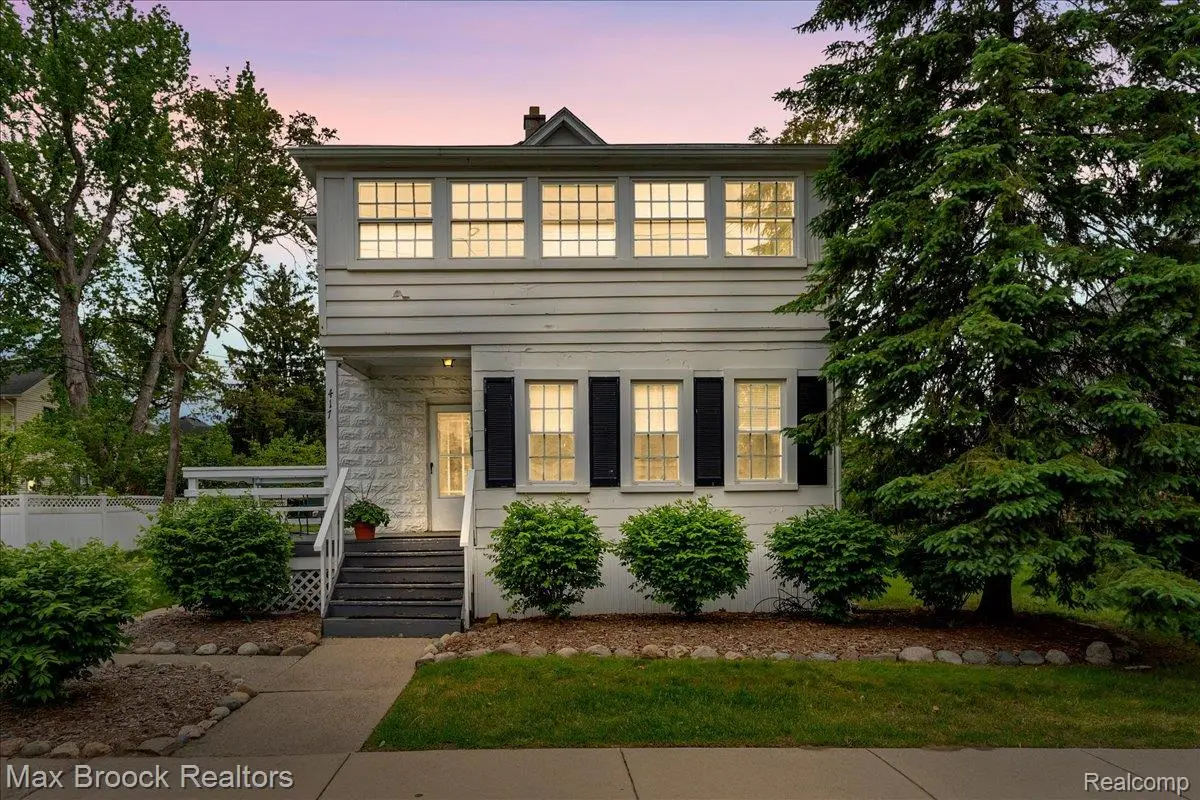 417 W Lincoln Avenue, Royal Oak, MI 48067 - #1