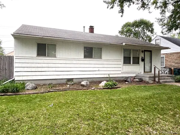 1455 E George Avenue, HazelPark, MI 48030