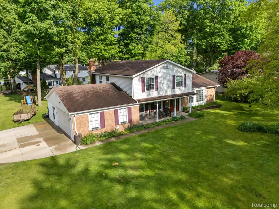 23228 Gilbar Street, Novi, MI 48375 - #3